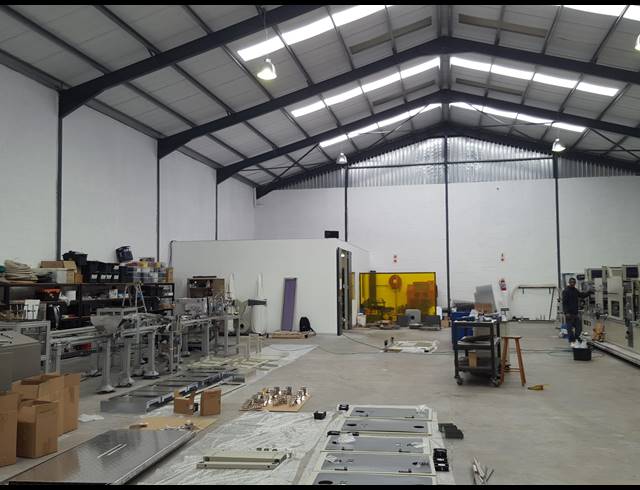 690M² FACTORY FOR SALE IN SAXON INDUSTRIAL